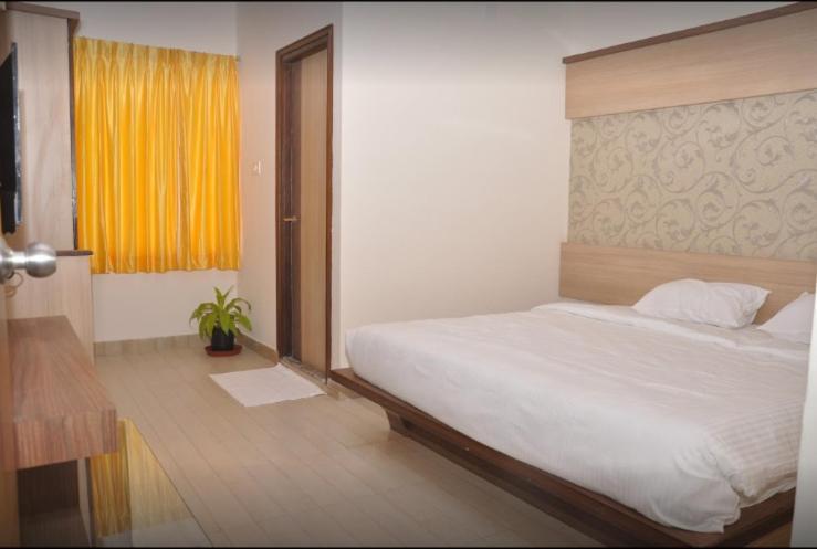 Hotel Sakthi Residency Hosur Exterior photo